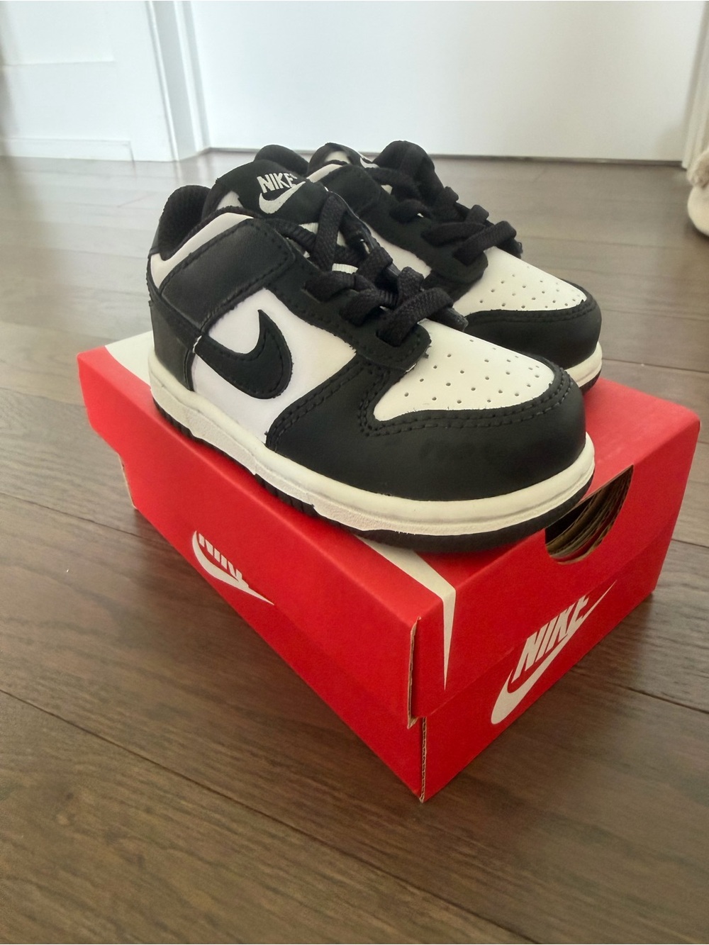 Nike Kids Black and White Low-Top Sneakers